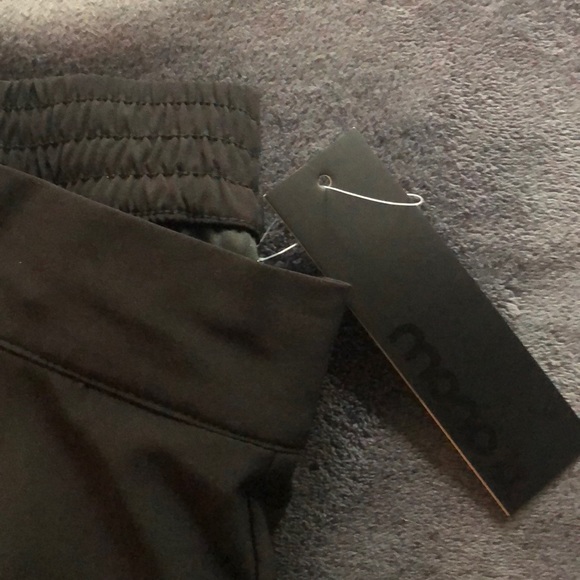 NWT Mono B Moisture Wick Pant - Picture 6 of 6